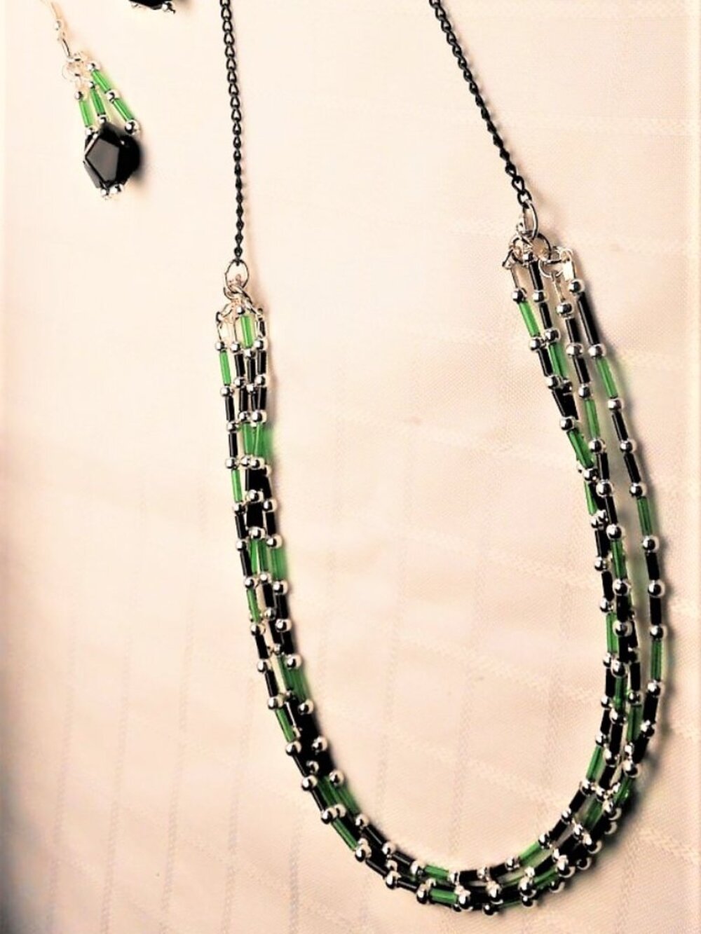 No886 Pretty handmade colored necklace made with acrylic tubes and earrings